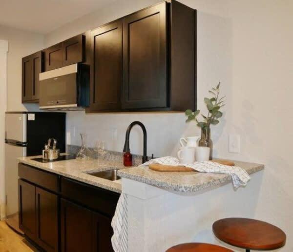 Hip Container Apt - 5 Min Walk To Tiaa Bank Jacksonville Exterior foto